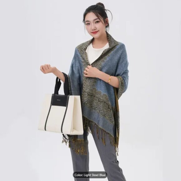 NWOT Thick Pashmina Scarf – Elegant Border Pattern, Cozy Winter Wrap Blue - Picture 2 of 3